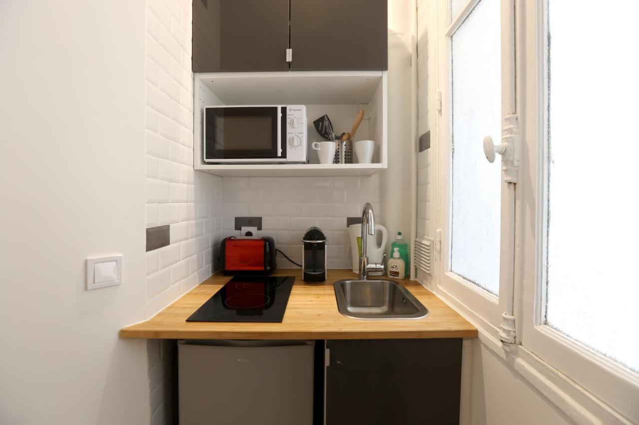 Appartamento Renovated Studio For 2 Parigi Camera foto