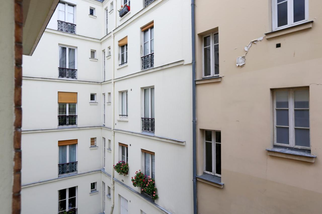 Appartamento Renovated Studio For 2 Parigi Camera foto